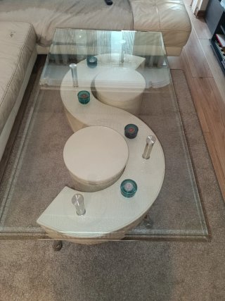 Mesa de centro moderna cristal y madera