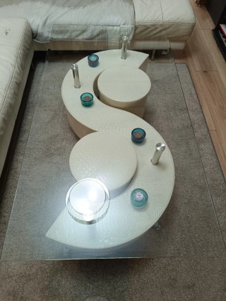 Mesa de centro moderna cristal y madera