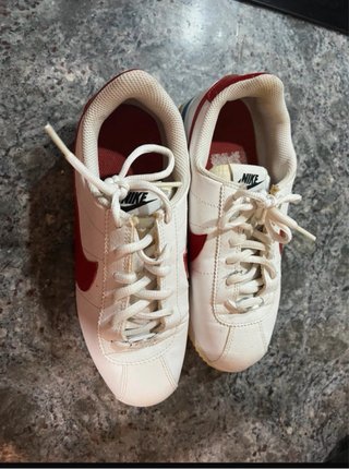 Zapatillas Nike Cortez Mujer Blancas Rojas