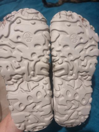 Zuecos tipo crocs Camuflaje