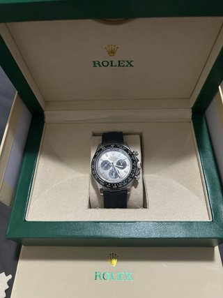 Reloj Rolex Caja Verde y Dorada