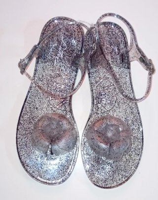 Sandalias transparentes con purpurina Sin estrenar