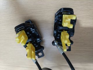 PAR DE FRENOS BICI E-BIKE MAGURA MT5E 4 PISTONES