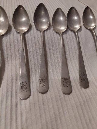 Lote 6 Cucharillas Antiguas de Postre (5 Vachier+1