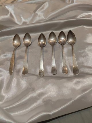 Lote 6 Cucharillas Antiguas de Postre (5 Vachier+1