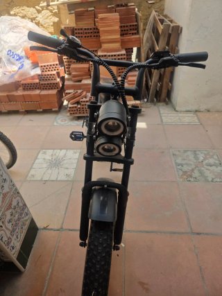 Bicicleta Eléctrica Negra