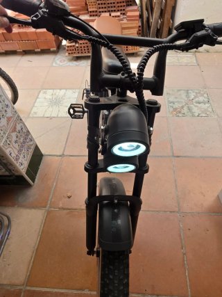 Bicicleta Eléctrica Negra
