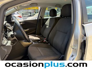 Opel Astra 1.6 Selective 85 kW (115 CV)