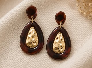 Brincos Tortoise e Dourado