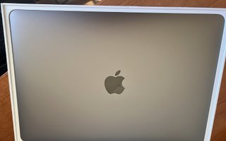 MacBook Pro 13” 2018 16GB RAM Touch Bar