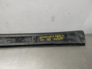 FALDON LATERAL MITSUBISHI OUTLANDER (GF0/GG0) 4J1