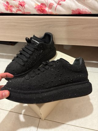 Scarpe Alexander McQueen con strass