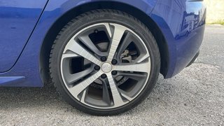 Peugeot 308 2.0 BLUEHDI GT 180 5P