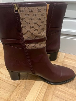 Botas Gucci Piel Marrón y Beige GG