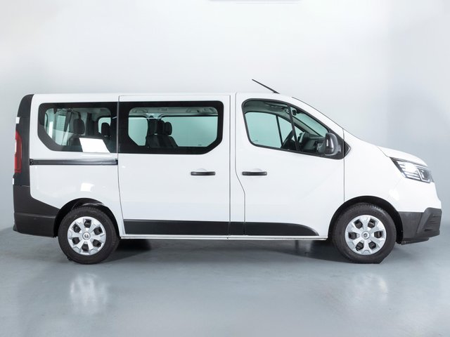 RENAULT TRAFIC 9PLAZAS DCI 110CV