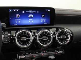 MERCEDES CLA CLA 200