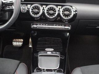 MERCEDES CLA CLA 200