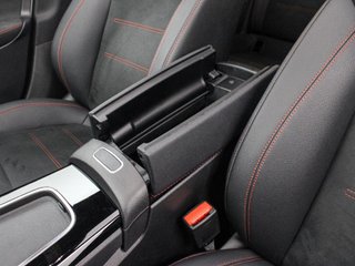MERCEDES CLA CLA 200