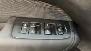 VOLVO XC60 2.0 T6 RECHARGE BLACK ED PLUS AT 4WD 5P