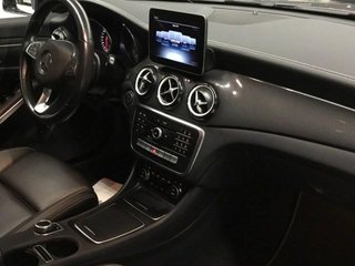 MERCEDES-BENZ Clase CLA 200 CDI / d AMG Line