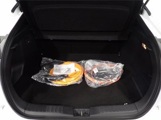 TOYOTA C-HR 2.0 220PH Advance