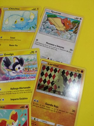 Lote de Cartas Pokémon varias año 2019