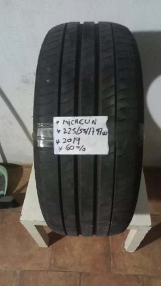 Neumático 225/55/17 97W Michelin