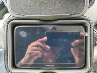 2 GPS TomTom y NavionTruck