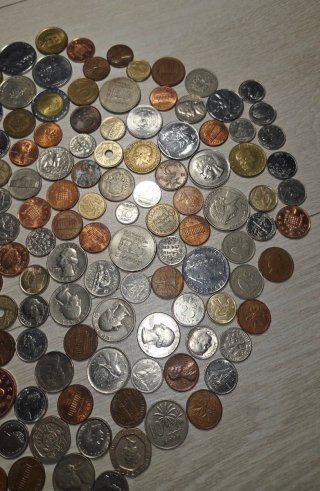 ​Lote de Monedas del Mundo (Colección Antigua)