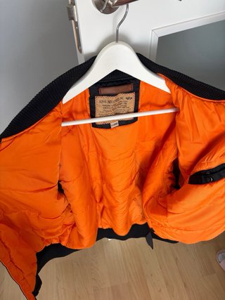Chaqueta Alpha Industries MA-1 Negra Talla XL