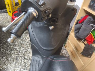 Piaggio ABS 125 Scooter Negra/Gris