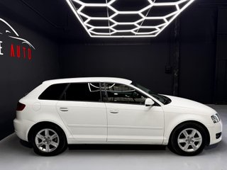 AUDI A3 Sportback 1.6 TDI 105 Stronic Attraction