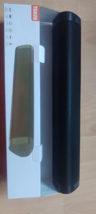 Altavoz Bluetooth Negro y Plateado