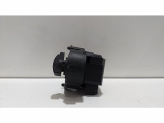 MOTOR APERTURA TRAMPILLAS CLIMATIZADOR 6911820 53
