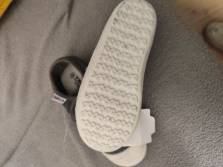 Zapatillas niña Tench grises y blancas