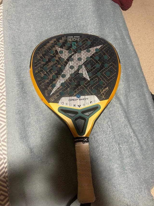 Foto del anuncio de segunda mano: Pala Drop Shot Axion Attack 2024