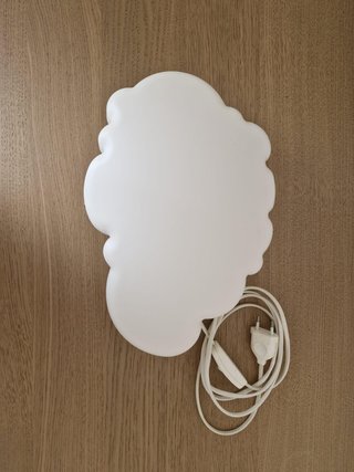 Lámpara de pared nube IKEA UPPLYST