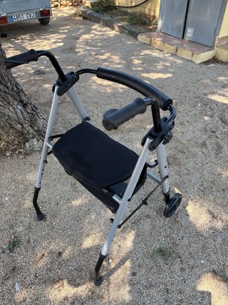 Andador García 1880 con asiento