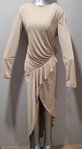 Vestido trapeado beig