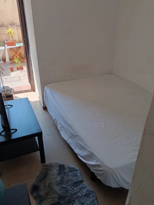 Habitación amplia lumin* Sants - Imagen 3