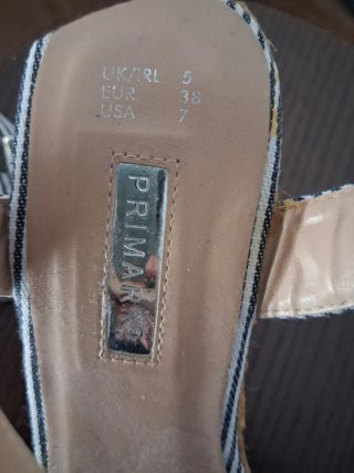 Sandalias cuña Primark Talla 38