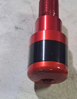 Bilanceri e Tappo Olio Tmax 500 Rossi