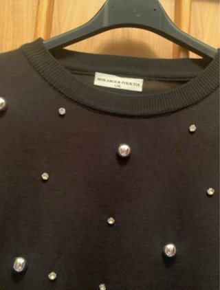 Maglietta mazza maniche nero con perle e strass