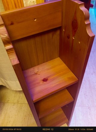 Estanterías de madera