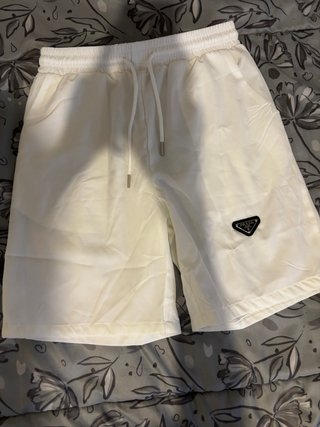 Set estivo Prada bianco