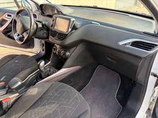 Peugeot 2008 2016