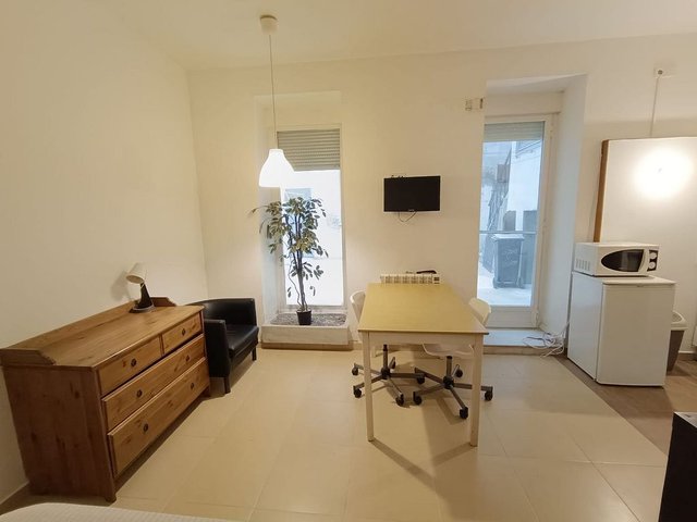 Estudio en alquiler en Cortes - Huertas en Madrid - Imagen 10