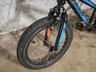 Bicicleta Specialized HOTROCK 16