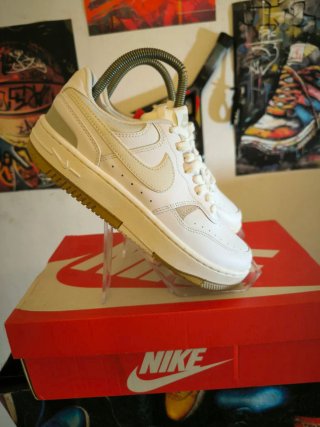 Zapatillas Nike Beige/Blanco