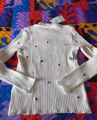 Jersey Desigual flores bordadas canalé blanco T.XS
